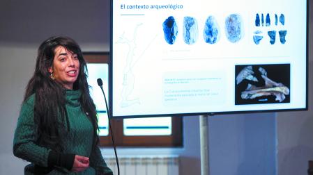 Andión Arteaga, durante la presentación de los hallazgos de la cueva de Abauntz.