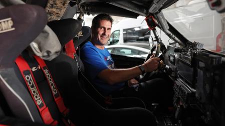El piloto navarro Marino Zulet, en su buggy