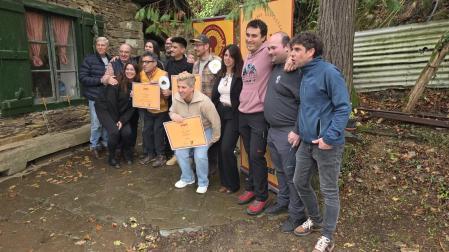 Jurado y participantes en el concurso gastronómico Palomeras de Etxalar.