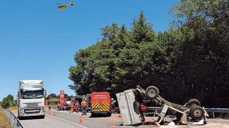 Un accidente de tráfico ocurrido el pasado 12 de junio a la altura del cruce de Lantz, en la N-121-A
