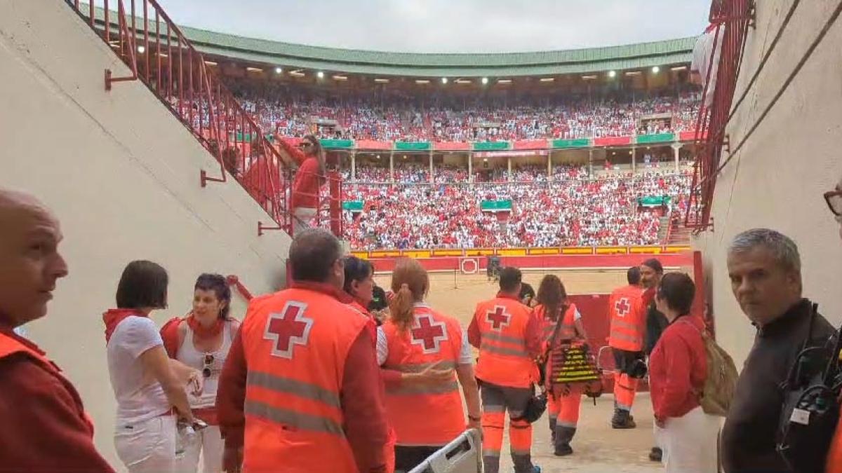 Homenaje a la Cruz Roja en la Plaza de Toros