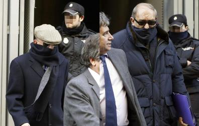 El juez Ruz proh&iacute;be salir de Espa&ntilde;a a "Billy el Ni&ntilde;o" y al "capit&aacute;n Mu&ntilde;ecas"