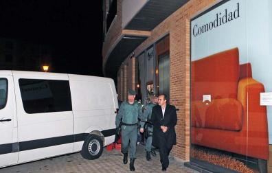 La juez abre juicio oral por el caso Asfi y pide a Gil 2,3 millones de fianza