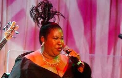 Aretha Franklin versiona a las grandes divas