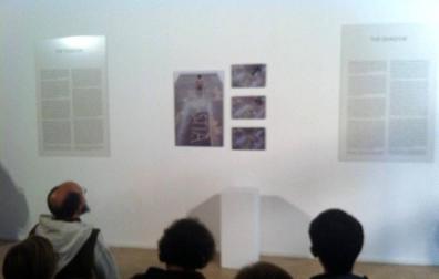 La muestra ha abierto con las fotos de la parte polémica de Azcona