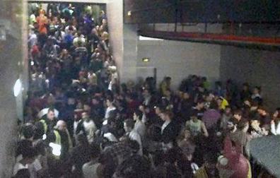 El juez del Madrid Arena mantiene la imputación de 16 personas