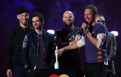Coldplay se convierte en la banda más premiada, con 9 Brit