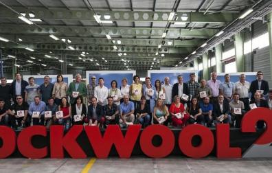 Rockwool festejó el 25 aniversario de la marca en España y Portugal con una jornada lúdico familiar en su planta de Caparroso. Se trata de la filial española del grupo danés Rockwool, proveedor líder mundial en productos de aislamiento de lana de roca, para los sectores de la edificación y la industria.