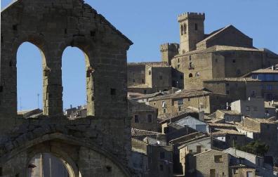 Viaje en el tiempo en la villa medieval de Ujué