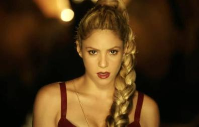 Shakira lanza el videoclip de 'Perro fiel' filmado en Barcelona