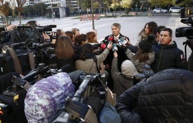 Comienzan los interrogatorios: los acusados responden, pero no lo harán a las acusaciones populares