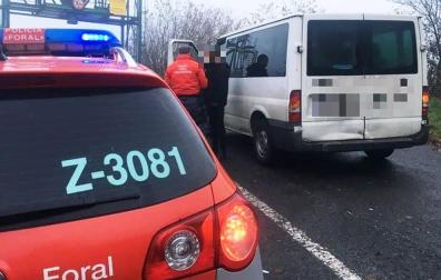 Un conductor reincidente da positivo en drogas con tres menores en el coche en Amaiur