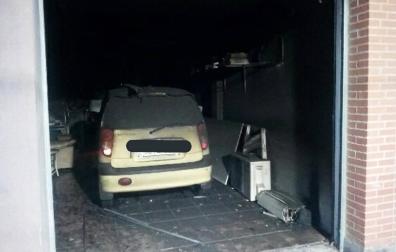 Cuatro personas intoxicadas por inhalación de humo en el incendio de una vivienda en Tudela