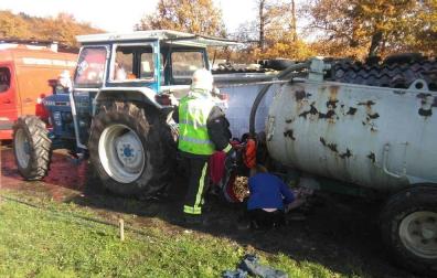 Fallece al quedar atrapado por un eje de su tractor en Alsasua