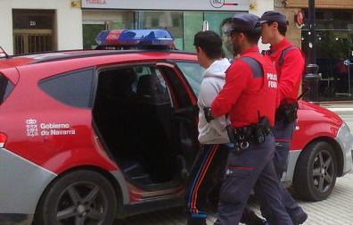 Cinco detenidos la noche del sábado por estar involucrados en peleas