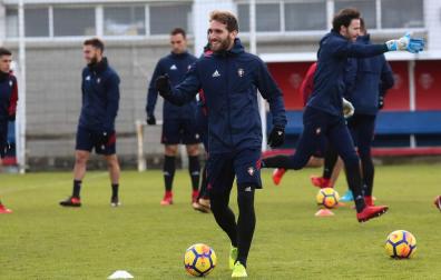 Huesca y Córdoba están interesados en Fausto Tienza