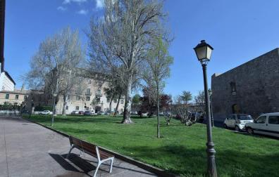 Sede del Arzobispado en Pamplona