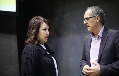 Ainhoa Aznárez no explica por qué propone relevar a la letrada mayor