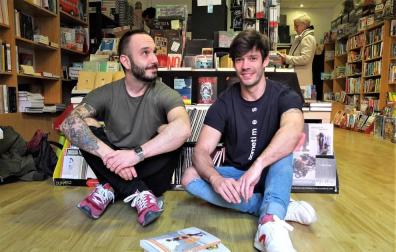 Los libros sobre LGTBI, el filón para Dos Bigotes, se presentan en Pamplona