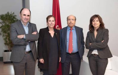 Barkos recibe a Manuel Torres tras obtener el Premio JEC Innovation Awards