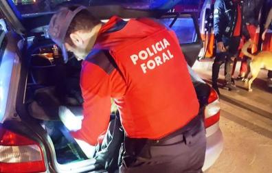 Dos conductores detenidos en Pamplona y Lekunberri con carnés falsificados