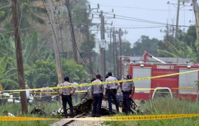 Tres supervivientes entre los 104 pasajeros del avión accidentado en La Habana