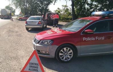 Imagen del control de la Policía Foral en Valtierra.