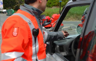 Detenidos ebrios en Estella y Burlada por varios intentos fallidos en la prueba de alcoholemia