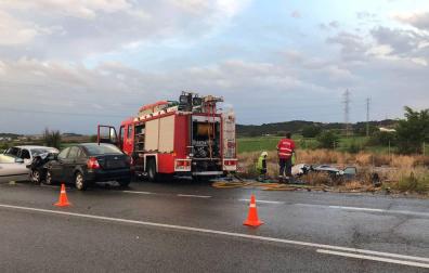 Un muerto y dos heridos graves en un accidente de tráfico en Tudela