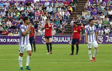 Lucas Torró lamenta el 1-0 del Valladolid.