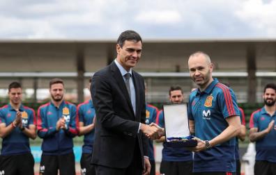 Pedro Sánchez ensalza valores trabajo en equipo "La unión hace la fuerza"