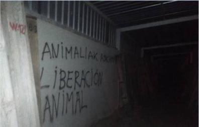 El Frente de Liberación Animal reivindica el sabotaje en los corrales del Gas