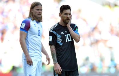 Argentina no logra pasar del empate a uno ante Islandia