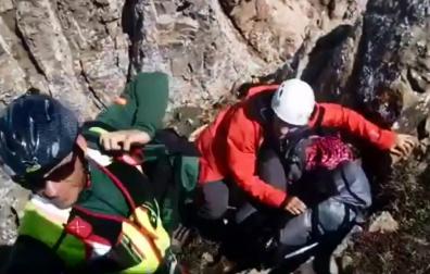 Rescatado un vecino de Pamplona herido en el Pirineo aragonés