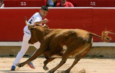 La plaza de toros de Pamplona acogió este domingo 9 de julio el tradicional festejo taurino.