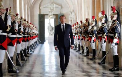 Macron rechaza que sea el presidente de los ricos en Francia