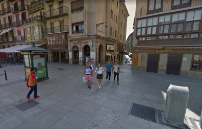 Localizada una niña autista en Pamplona que se había perdido en la Plaza del Castillo