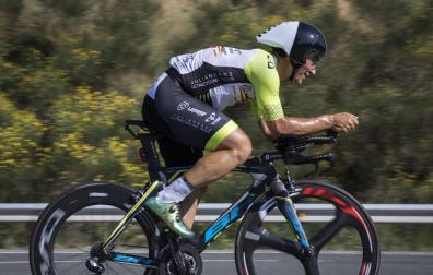 Julián Sanz hace el Camino en 23h37min