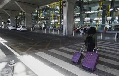 Los taxistas siguen en huelga pese a la petición de responsabilidad del Gobierno