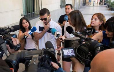 La Manada se presenta en juzgados en Sevilla dos años después de los abusos
