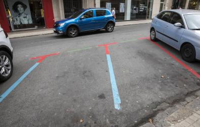 Aparcamientos en rotación: una paleta cromática para estacionar en Pamplona