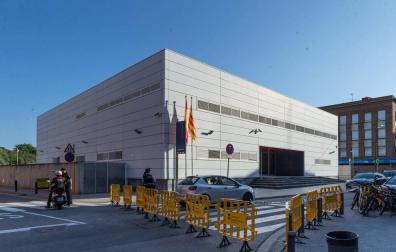 Abatido cuando iba a entrar a una comisaría de los Mossos al grito de 'Alá es grande'