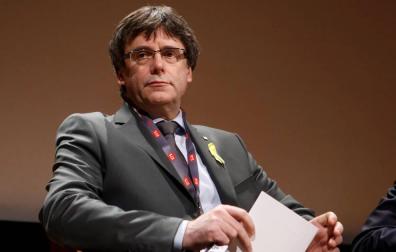 Carles Puigdemont en un debate sobre el "Derecho de autodeterminación" en el Festival de Cine y Foro Internacional de Derechos Humanos (FFIDH), en Ginebra.