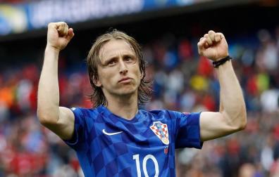 Un gol Modric le basta a Crocia para tumbar a Turquía