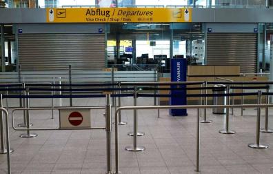 Empieza la huelga de pilotos de Ryanair en Europa con miles de afectados