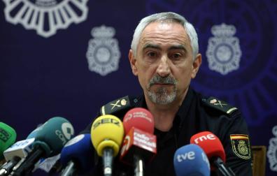 Una cuenta de Twitter del jefe de Policía de Navarra insulta a políticos de izquierdas y nacionalistas