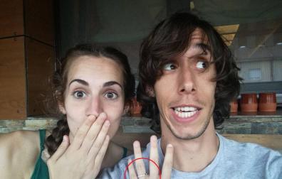 Se busca en Pamplona un anillo que encierra un sí quiero en el mirador de Etxauri
