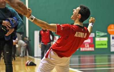 Altuna, primer finalista en el Navarra Arena