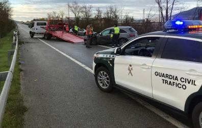 Un herido grave tras una colisión frontal en la N-121 a la altura de Tafalla