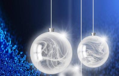 Bolas de un árbol de Navidad.